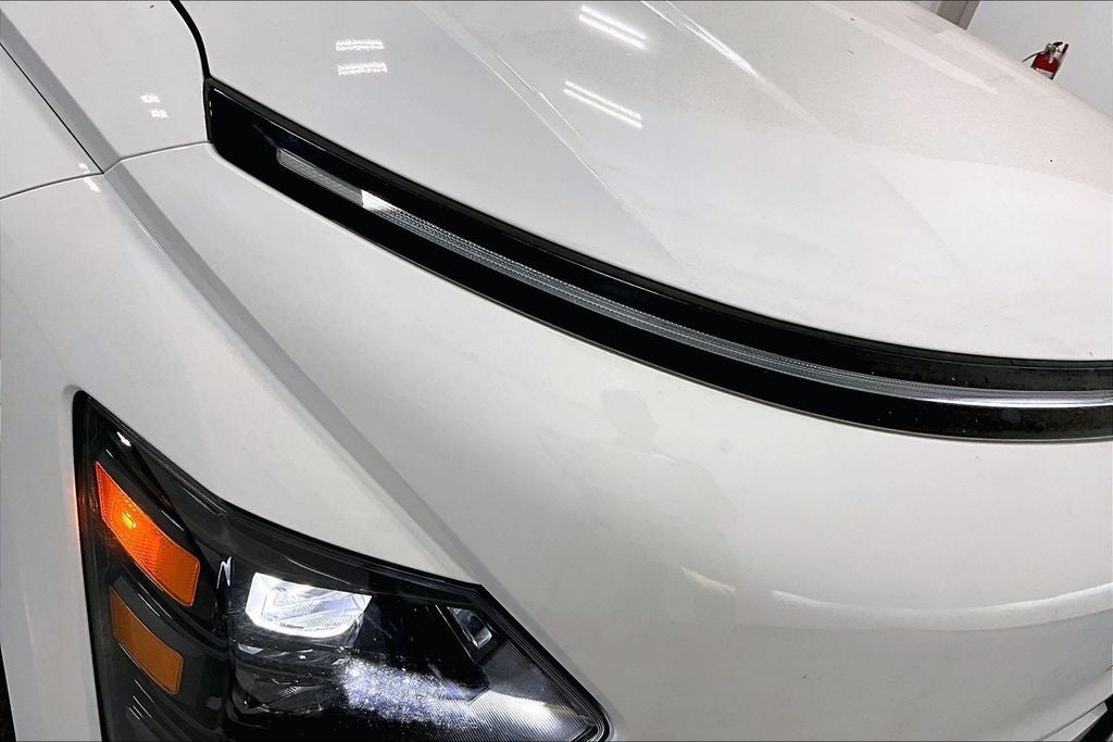 2024 Hyundai Kona Electric SE