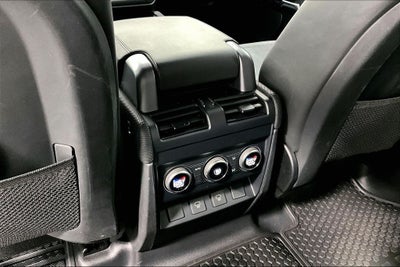 2024 Land Rover Defender 110 Carpathian Edition