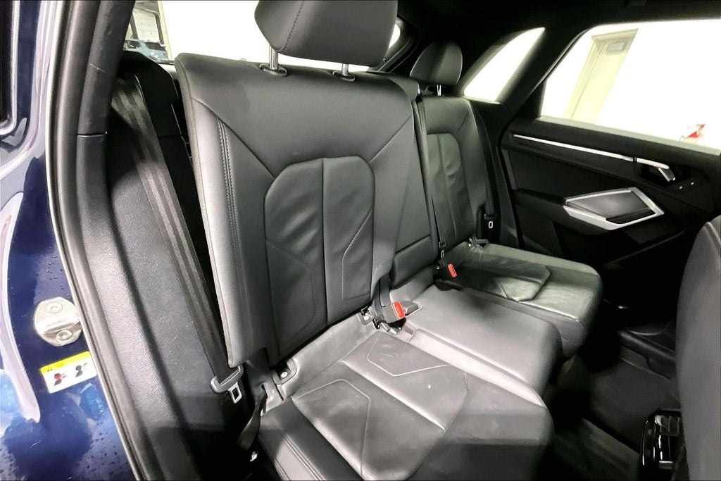 2020 Audi Q3 Premium quattro