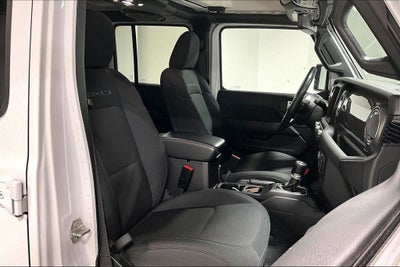 2023 Jeep Wrangler 4-Door Sahara 4x4