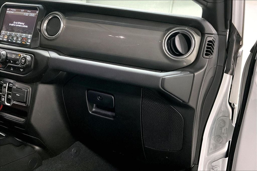 2023 Jeep Wrangler 4-Door Sahara 4x4