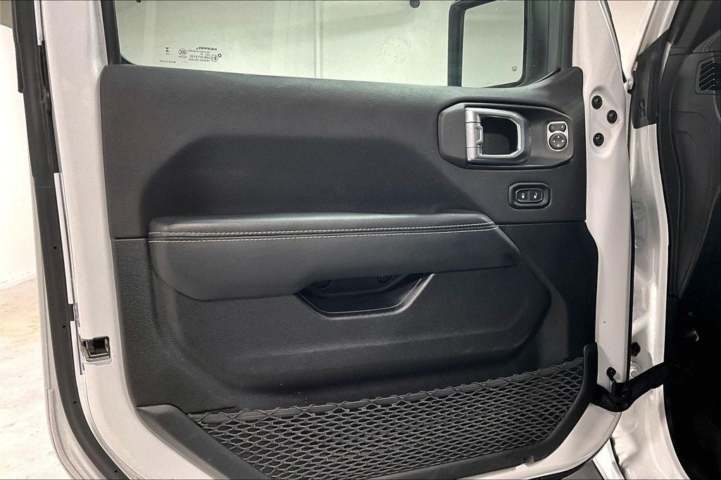 2023 Jeep Wrangler 4-Door Sahara 4x4