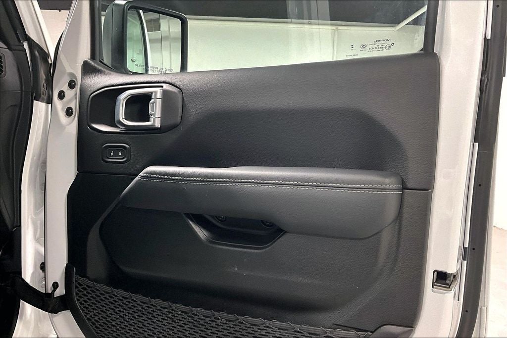 2023 Jeep Wrangler 4-Door Sahara 4x4