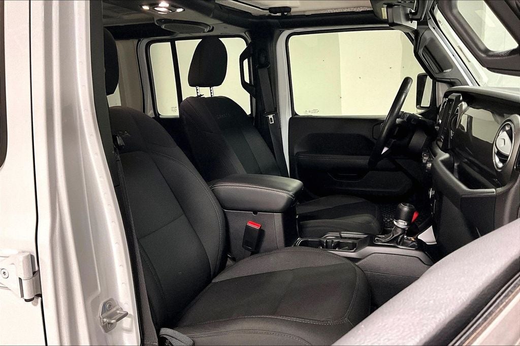 2022 Jeep Wrangler Unlimited Sahara 4x4