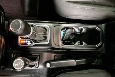 2022 Jeep Wrangler Unlimited Sahara 4x4