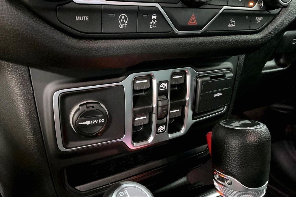 2027 Jeep Wrangler WRANGLER 4-DOOR SPORT S