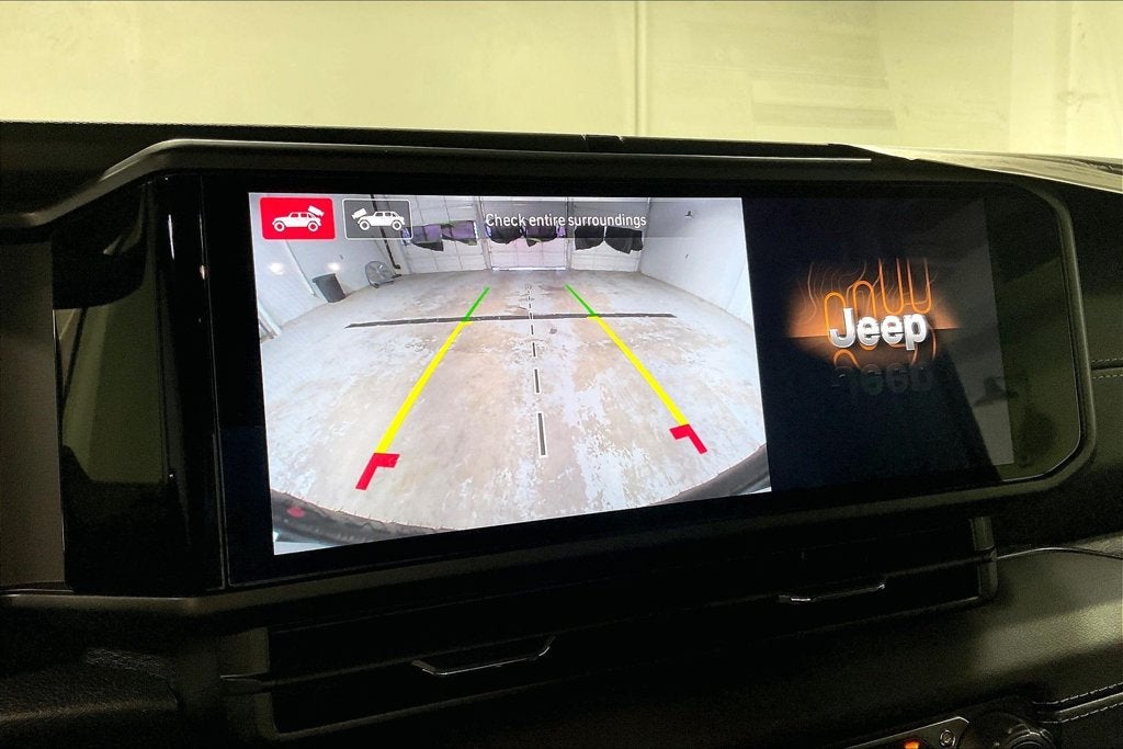 2027 Jeep Wrangler WRANGLER 4-DOOR SAHARA