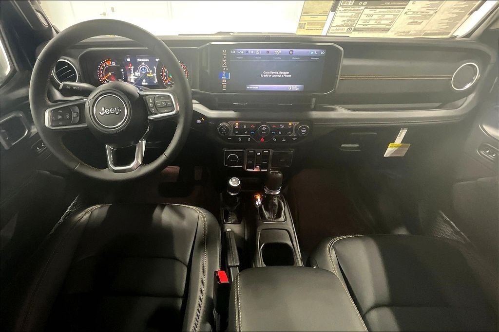 2025 Jeep Wrangler WRANGLER 4-DOOR SAHARA