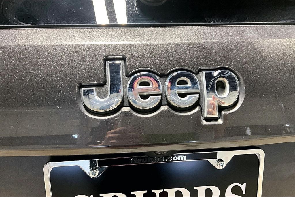 2019 Jeep Grand Cherokee Laredo E 4x4