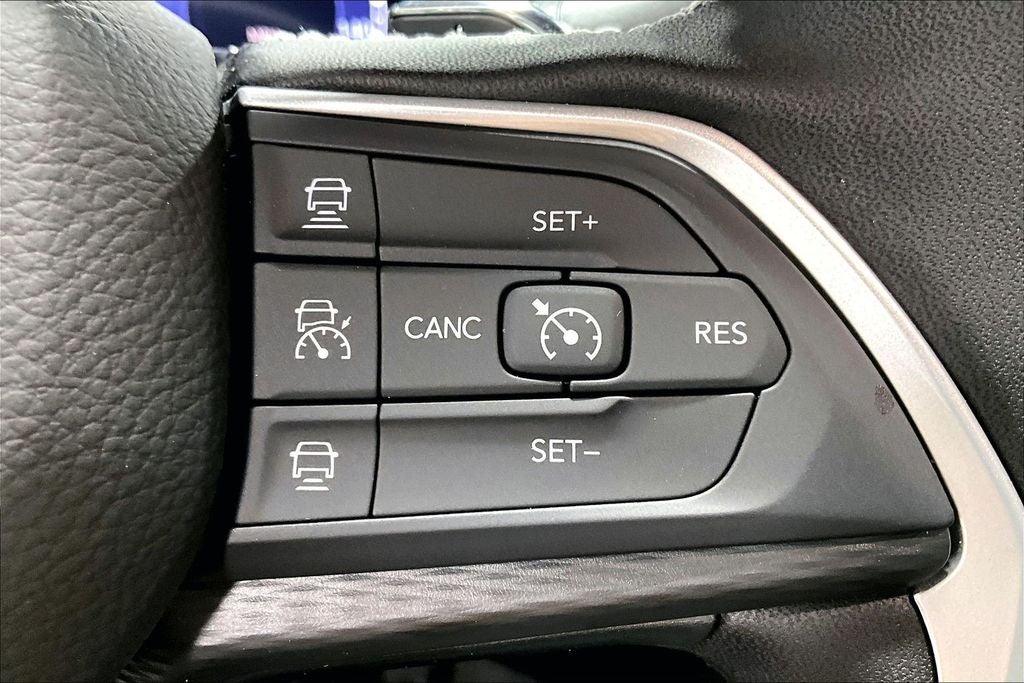 2025 Jeep Grand Cherokee GRAND CHEROKEE ALTITUDE X 4X2