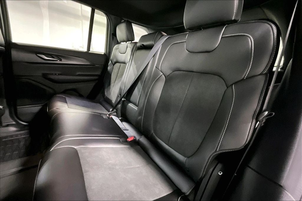 2025 Jeep Grand Cherokee GRAND CHEROKEE ALTITUDE X 4X2