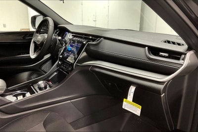 2026 Jeep Grand Cherokee GRAND CHEROKEE LAREDO X 4X2