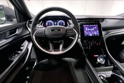 2026 Jeep Grand Cherokee GRAND CHEROKEE LAREDO X 4X2