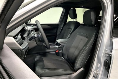 2026 Jeep Grand Cherokee GRAND CHEROKEE LAREDO X 4X2