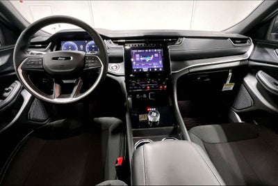 2026 Jeep Grand Cherokee GRAND CHEROKEE LAREDO X 4X2
