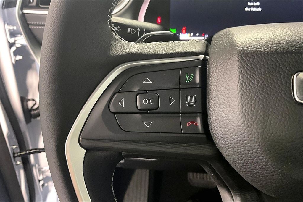 2025 Jeep Grand Cherokee GRAND CHEROKEE LAREDO X 4X2