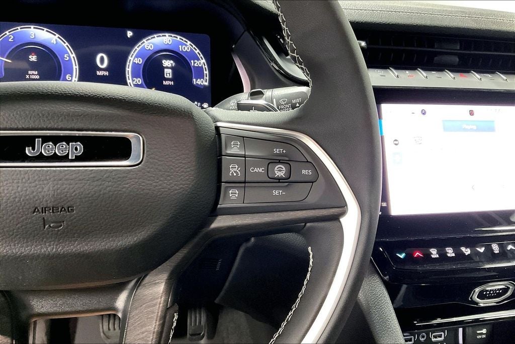 2026 Jeep Grand Cherokee GRAND CHEROKEE LAREDO ALTITUDE 4X2