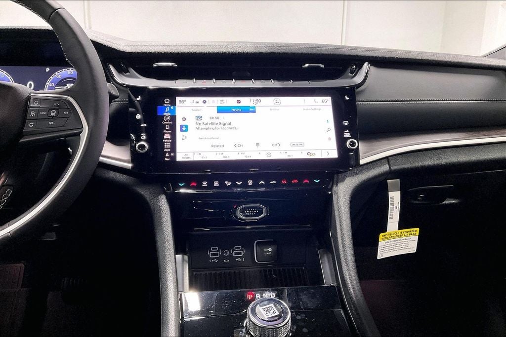 2026 Jeep Grand Cherokee GRAND CHEROKEE LAREDO ALTITUDE 4X2
