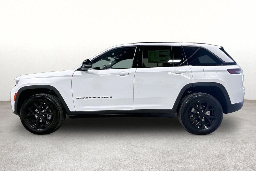 2026 Jeep Grand Cherokee GRAND CHEROKEE LAREDO ALTITUDE 4X2