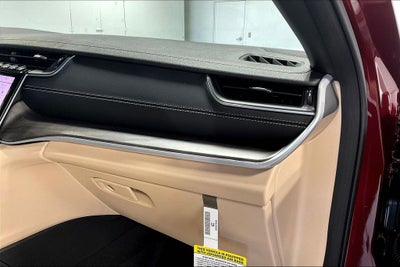 2025 Jeep Grand Cherokee GRAND CHEROKEE LIMITED 4X2