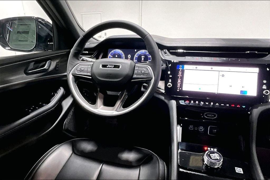 2026 Jeep Grand Cherokee GRAND CHEROKEE LIMITED 4X2