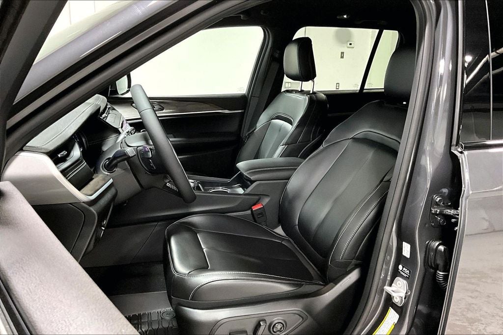 2026 Jeep Grand Cherokee GRAND CHEROKEE LIMITED 4X2