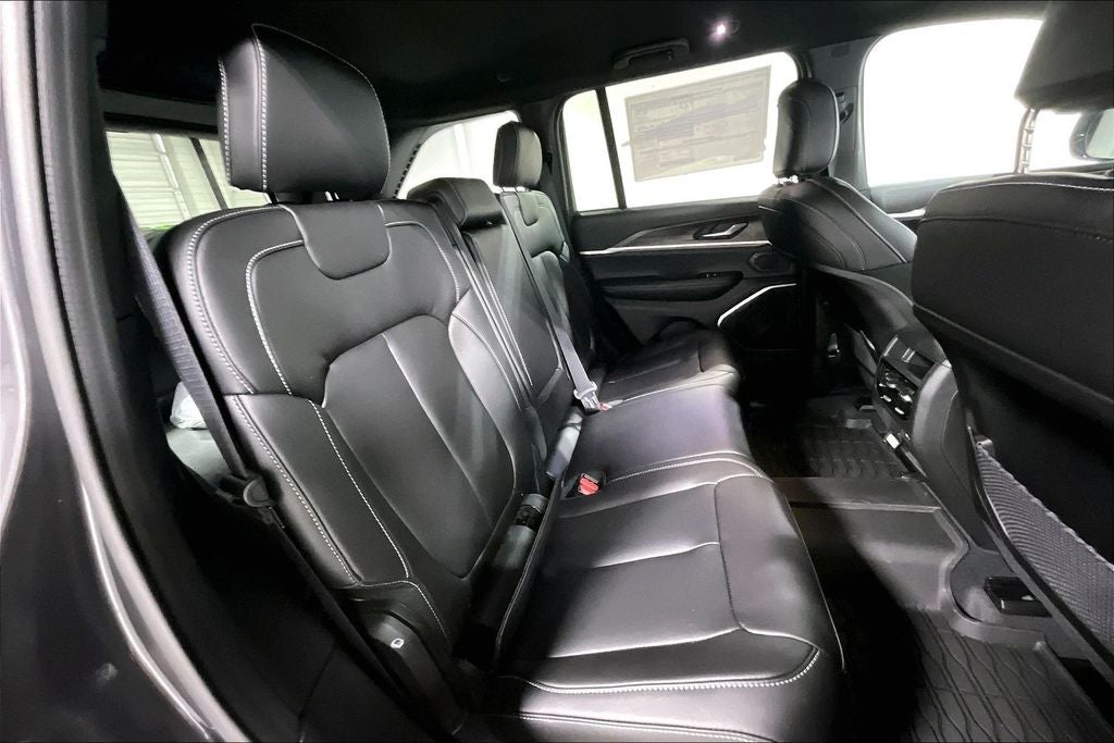 2026 Jeep Grand Cherokee GRAND CHEROKEE LIMITED 4X2