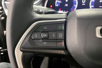 2024 Jeep Grand Cherokee Laredo 4x4