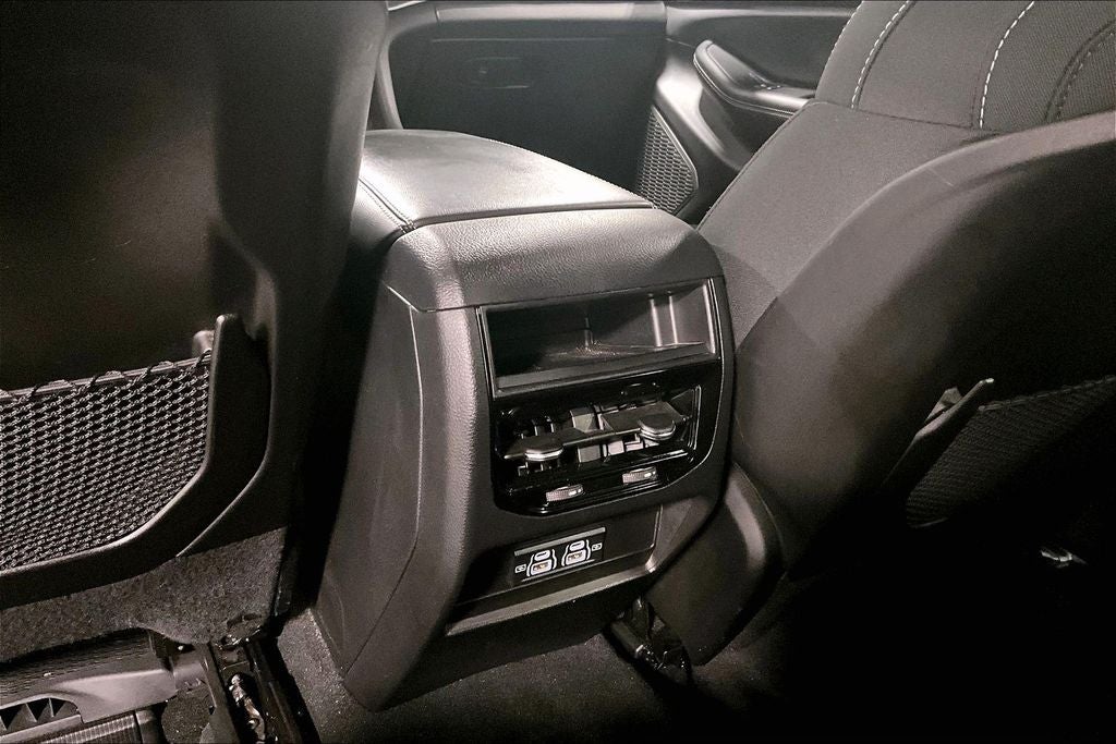 2024 Jeep Grand Cherokee Laredo 4x4