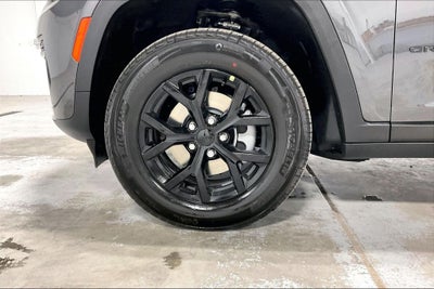 2026 Jeep Grand Cherokee GRAND CHEROKEE LAREDO ALTITUDE 4X4