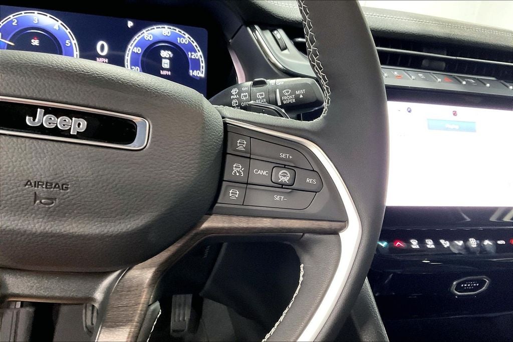 2026 Jeep Grand Cherokee GRAND CHEROKEE LAREDO ALTITUDE 4X4