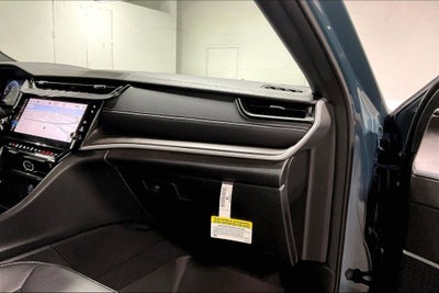 2027 Jeep Grand Cherokee GRAND CHEROKEE LIMITED RESERVE 4X4