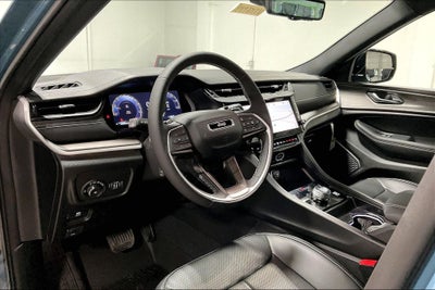 2027 Jeep Grand Cherokee GRAND CHEROKEE LIMITED RESERVE 4X4