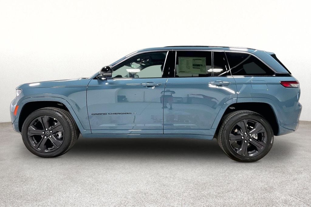 2027 Jeep Grand Cherokee GRAND CHEROKEE LIMITED RESERVE 4X4