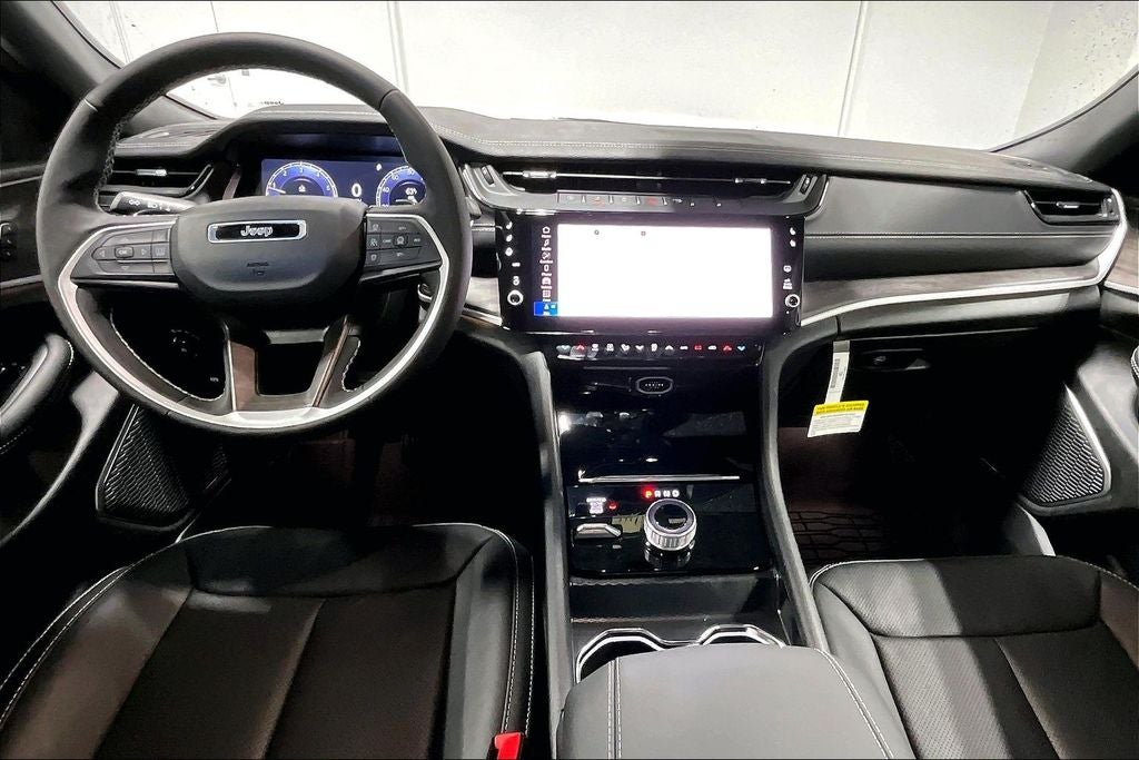 2026 Jeep Grand Cherokee GRAND CHEROKEE LIMITED RESERVE 4X4