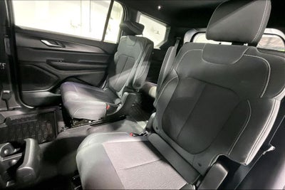 2026 Jeep Grand Cherokee GRAND CHEROKEE L LAREDO X 4X2