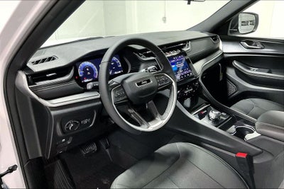 2026 Jeep Grand Cherokee GRAND CHEROKEE L LAREDO X 4X2