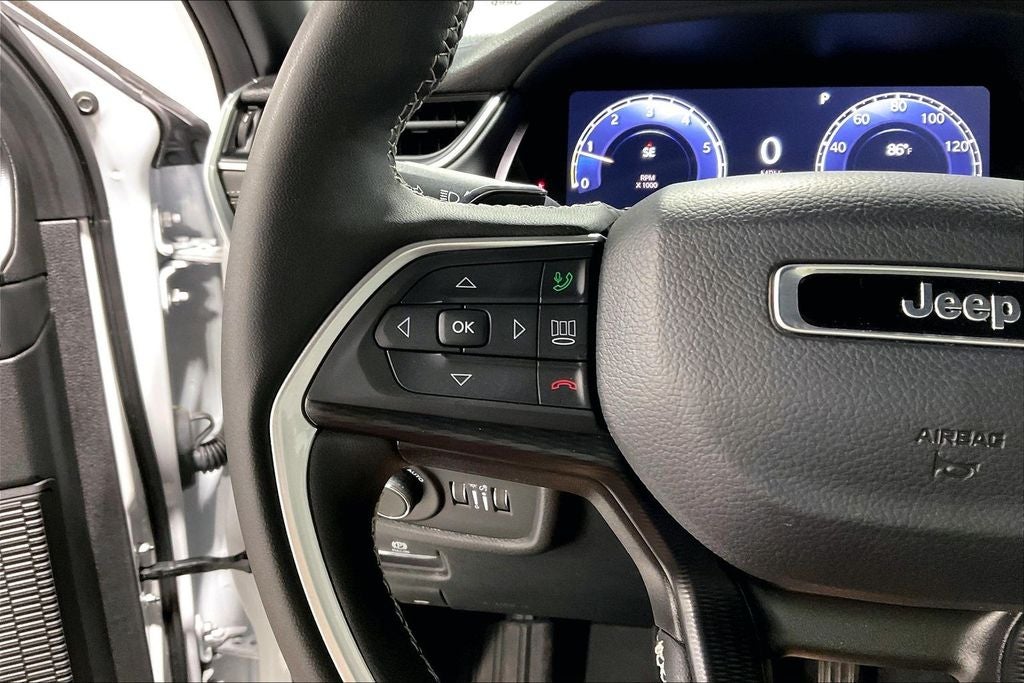 2025 Jeep Grand Cherokee L Altitude X 4x2