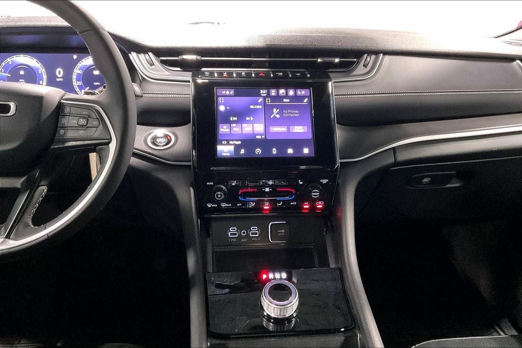 2025 Jeep Grand Cherokee L Altitude X 4x2