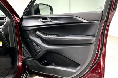 2026 Jeep Grand Cherokee GRAND CHEROKEE L LAREDO 4X2