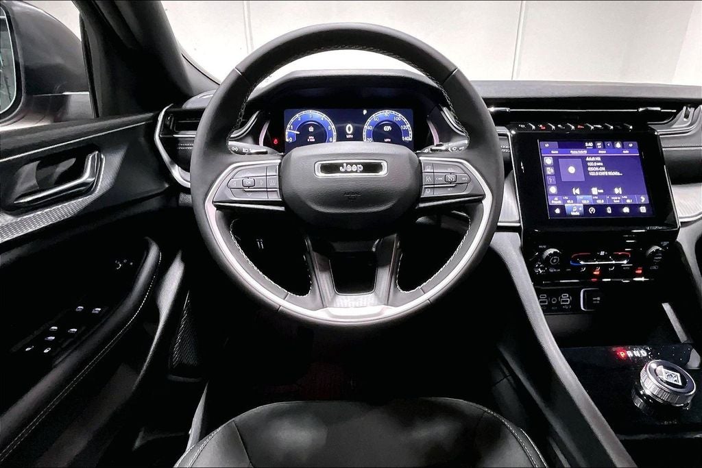 2026 Jeep Grand Cherokee GRAND CHEROKEE L LAREDO 4X2