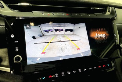 2027 Jeep Grand Cherokee GRAND CHEROKEE L LAREDO ALTITUDE 4X2