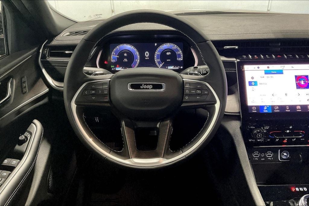 2025 Jeep Grand Cherokee GRAND CHEROKEE L LIMITED 4X2