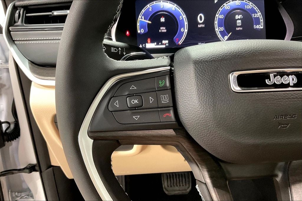 2026 Jeep Grand Cherokee GRAND CHEROKEE L LIMITED 4X2