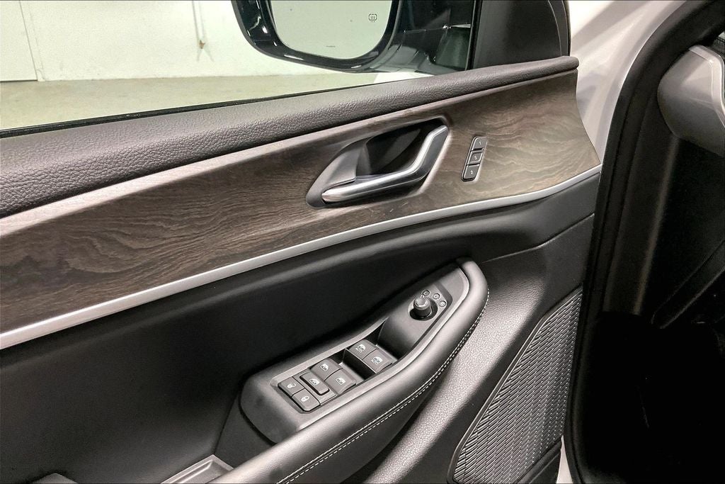 2026 Jeep Grand Cherokee GRAND CHEROKEE L LIMITED 4X2