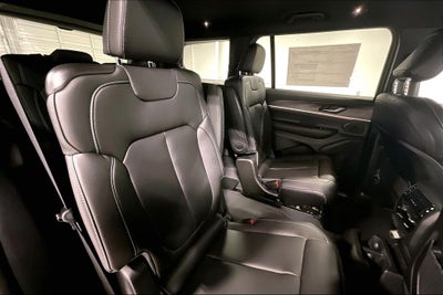2026 Jeep Grand Cherokee GRAND CHEROKEE L LIMITED 4X2