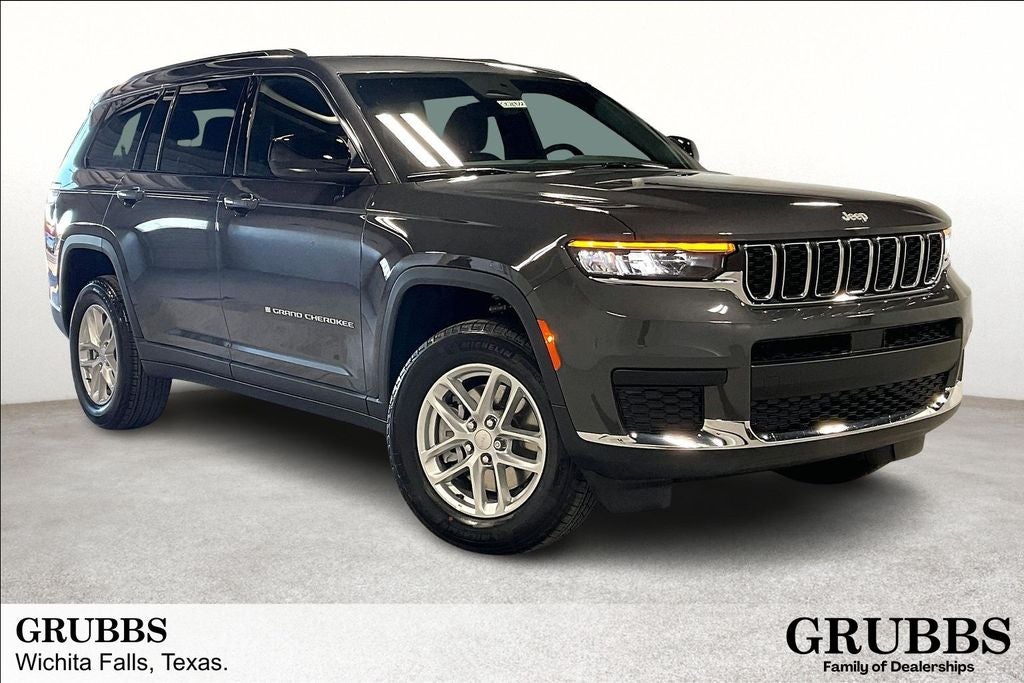 2025 Jeep Grand Cherokee GRAND CHEROKEE L LAREDO X 4X4