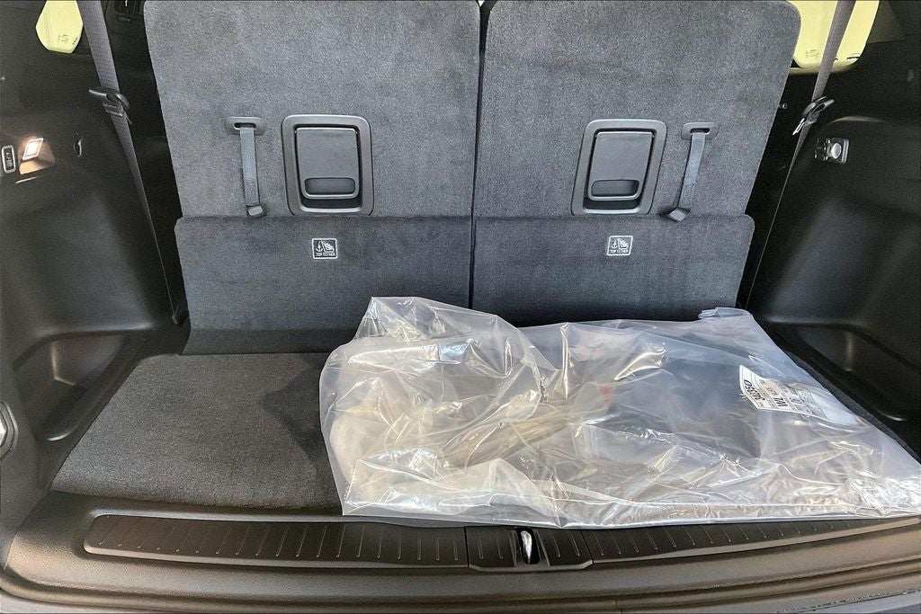 2025 Jeep Grand Cherokee GRAND CHEROKEE L LAREDO X 4X4