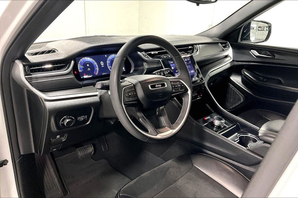 2024 Jeep Grand Cherokee L Altitude X 4x4