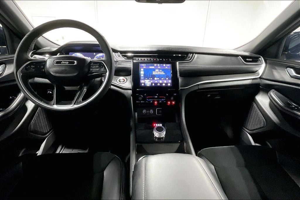 2025 Jeep Grand Cherokee L Altitude X 4x4